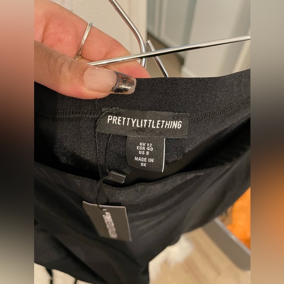 PrettyLittleThing Black Disco Seam Front Leggings - Picture 4 of 4